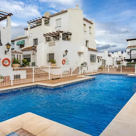Apartment La Duquesa With Pool By Costarentals - Ref M8 Manilva
