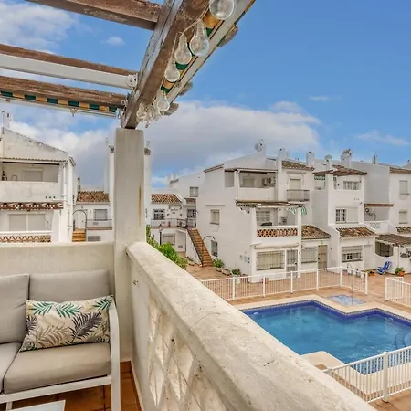 La Duquesa With Pool By Costarentals - Ref M8 דירה